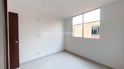 Apartamento de 3 alcobas en venta en El Limonar, Cali, 61 m² · foto 5 de 19