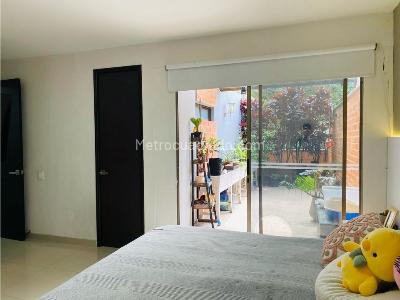 Apartamento en venta en El Poblado, Medellín · foto 11 de 20