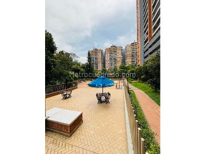 Apartamento en venta en El Poblado, Medellín · foto 14 de 20