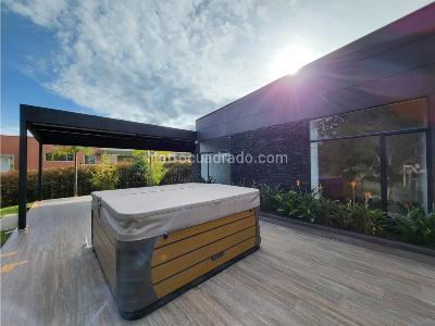 Casa de 4 alcobas en arriendo en Llanogrande, Rionegro, 1875 m² · foto 10 de 20