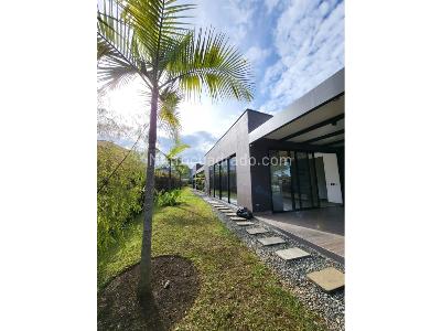 Casa de 4 alcobas en venta en Llanogrande, Rionegro, 1875 m² · foto 9 de 20