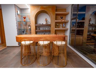 Casa de 5 alcobas en venta en Las Palmas, Envigado, 1200 m² · foto 9 de 20