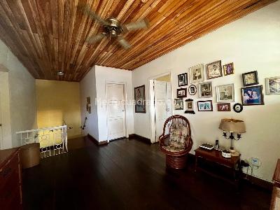 Casa de 5 alcobas en venta en San Fernando Nuevo, Cali, 256 m² · foto 9 de 20