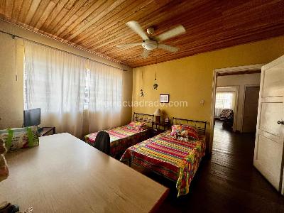 Casa de 5 alcobas en venta en San Fernando Nuevo, Cali, 256 m² · foto 10 de 20