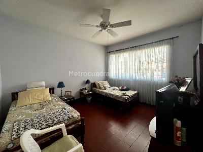 Casa de 5 alcobas en venta en San Fernando Nuevo, Cali, 256 m² · foto 11 de 20