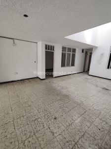 Casa de 5 alcobas en venta en El Gran Limonar, Cali, 590 m² · foto 3 de 7