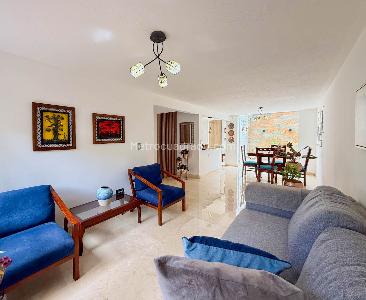 Casa de 3 alcobas en venta en La Mota, Medellín, 120 m² · foto 2 de 19