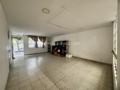 Casa de 5 alcobas en venta en San Fernando Viejo, Cali, 242 m² · foto 9 de 20