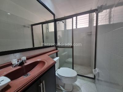Apartamento en venta en Prados Del Norte, Cali · foto 15 de 19