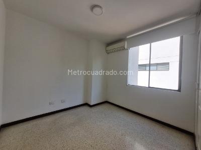 Apartamento en venta en Prados Del Norte, Cali · foto 16 de 19