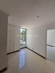 Apartamento en venta en Prados Del Norte, Cali · foto 17 de 19