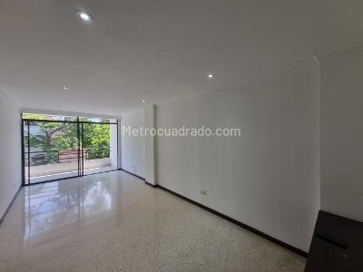 Apartamento en venta en Prados Del Norte, Cali · foto 2 de 19