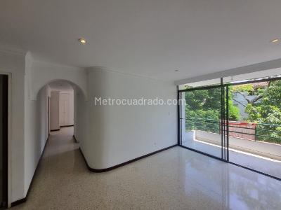 Apartamento en venta en Prados Del Norte, Cali · foto 4 de 19