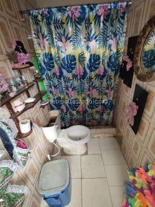 Casa de 5 alcobas en venta en Comuneros, Cali, 210 m² · foto 3 de 19