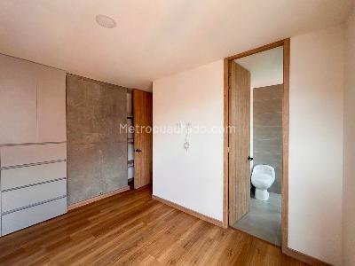 Apartamento en venta en Loma Del Barro, Envigado · foto 7 de 15