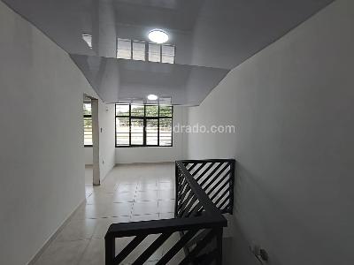 Casa de 4 alcobas en venta en La Rivera, Cali, 100 m² · foto 10 de 14