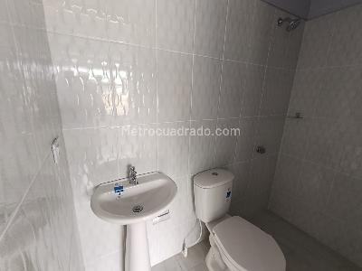 Casa de 4 alcobas en venta en La Rivera, Cali, 100 m² · foto 13 de 14