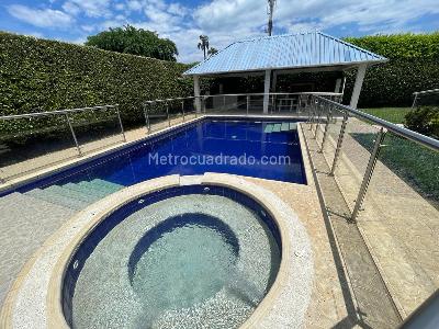 Casa de 5 alcobas en venta en Pance, Cali, 400 m² · foto 2 de 20