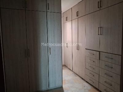 Apartamento de 4 alcobas en venta en Quintas De Don Simon, Cali, 168 m² · foto 15 de 20