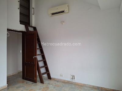 Apartamento de 4 alcobas en venta en Quintas De Don Simon, Cali, 168 m² · foto 19 de 20