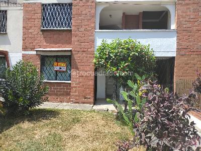 Apartamento de 3 alcobas en venta en Alcazares, Cali, 50 m² · foto 1 de 13