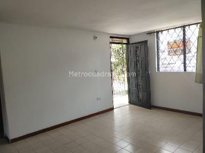 Apartamento de 3 alcobas en venta en Alcazares, Cali, 50 m² · foto 5 de 13
