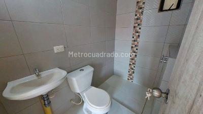 Apartamento de 2 alcobas en venta en Ciudad Melendez, Cali, 57 m² · foto 17 de 18