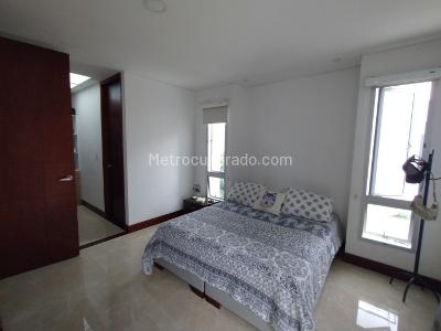 Casa de 4 alcobas en venta en Parcelaciones Pance, Cali, 241 m² · foto 18 de 20