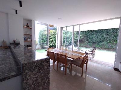 Casa de 4 alcobas en venta en Parcelaciones Pance, Cali, 241 m² · foto 5 de 20