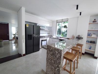 Casa de 4 alcobas en venta en Parcelaciones Pance, Cali, 241 m² · foto 7 de 20