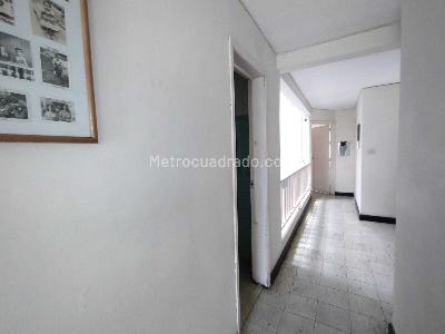 Casa de 5 alcobas en venta en San Fernando, Cali, 280 m² · foto 10 de 12