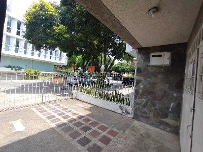 Casa de 5 alcobas en venta en San Fernando, Cali, 280 m² · foto 2 de 12