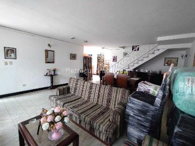 Casa de 5 alcobas en venta en San Fernando, Cali, 280 m² · foto 4 de 12