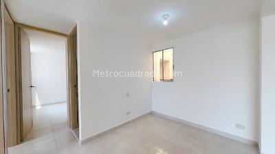 Apartamento de 3 alcobas en venta en Ciudad Guabinas, Cali, 75 m² · foto 3 de 17