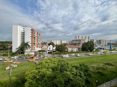 Apartamento de 3 alcobas en venta en Valle Del Lili, Cali, 85 m² · foto 2 de 20