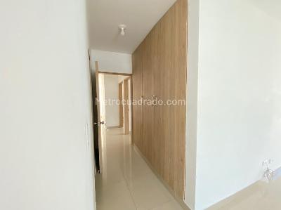 Apartamento de 4 alcobas en venta en Los Cambulos, Cali, 144 m² · foto 12 de 16