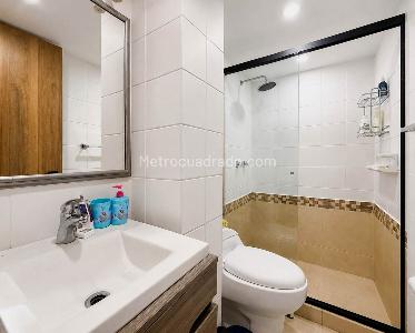 Apartamento de 3 alcobas en venta en Alejandria, Medellín, 101 m² · foto 12 de 16
