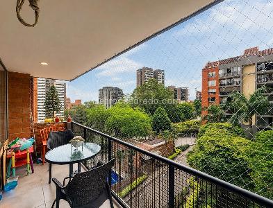 Apartamento de 3 alcobas en venta en Alejandria, Medellín, 101 m² · foto 13 de 16