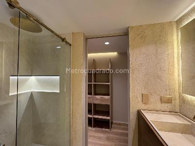Apartamento en venta en Provenza, Medellín · foto 17 de 19