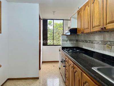Apartamento de 3 alcobas en venta en Castropol, Medellín, 95 m² · foto 11 de 20