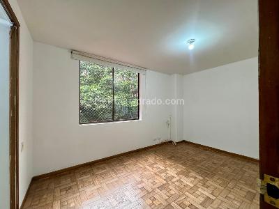 Apartamento de 3 alcobas en venta en Castropol, Medellín, 95 m² · foto 7 de 20