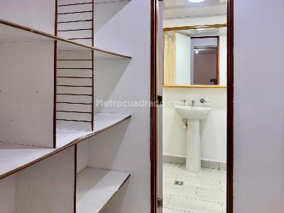 Apartamento de 3 alcobas en venta en Castropol, Medellín, 95 m² · foto 9 de 20
