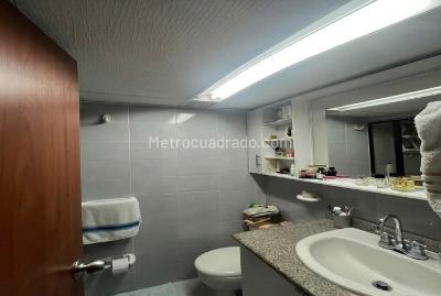 Apartamento en venta en Multicentro, Cali · foto 3 de 10