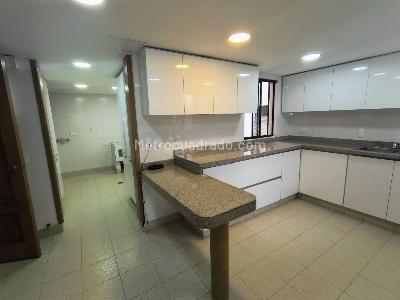 Apartamento de 5 alcobas en venta en Normandia, Cali, 285 m² · foto 10 de 20