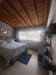 Casa de 5 alcobas en venta en Las Lomas 2, Medellín, 250 m² · foto 16 de 20
