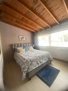 Casa de 5 alcobas en venta en Las Lomas 2, Medellín, 250 m² · foto 18 de 20