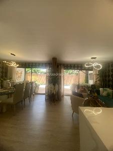 Casa de 5 alcobas en venta en Las Lomas 2, Medellín, 250 m² · foto 3 de 20