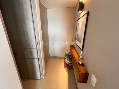 Apartamento de 2 alcobas en venta en Valle Del Lili, Cali, 90 m² · foto 2 de 20