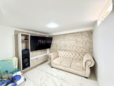 Casa de 3 alcobas en venta en Ciudad Pacifica, Cali, 91 m² · foto 8 de 18