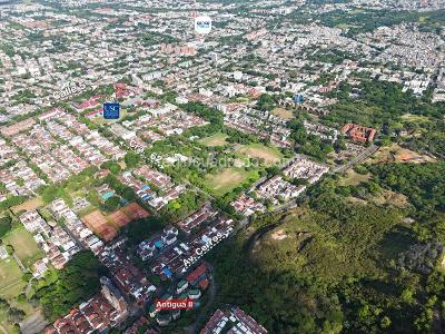 Apartamento en venta en Pampalinda, Cali · foto 2 de 20